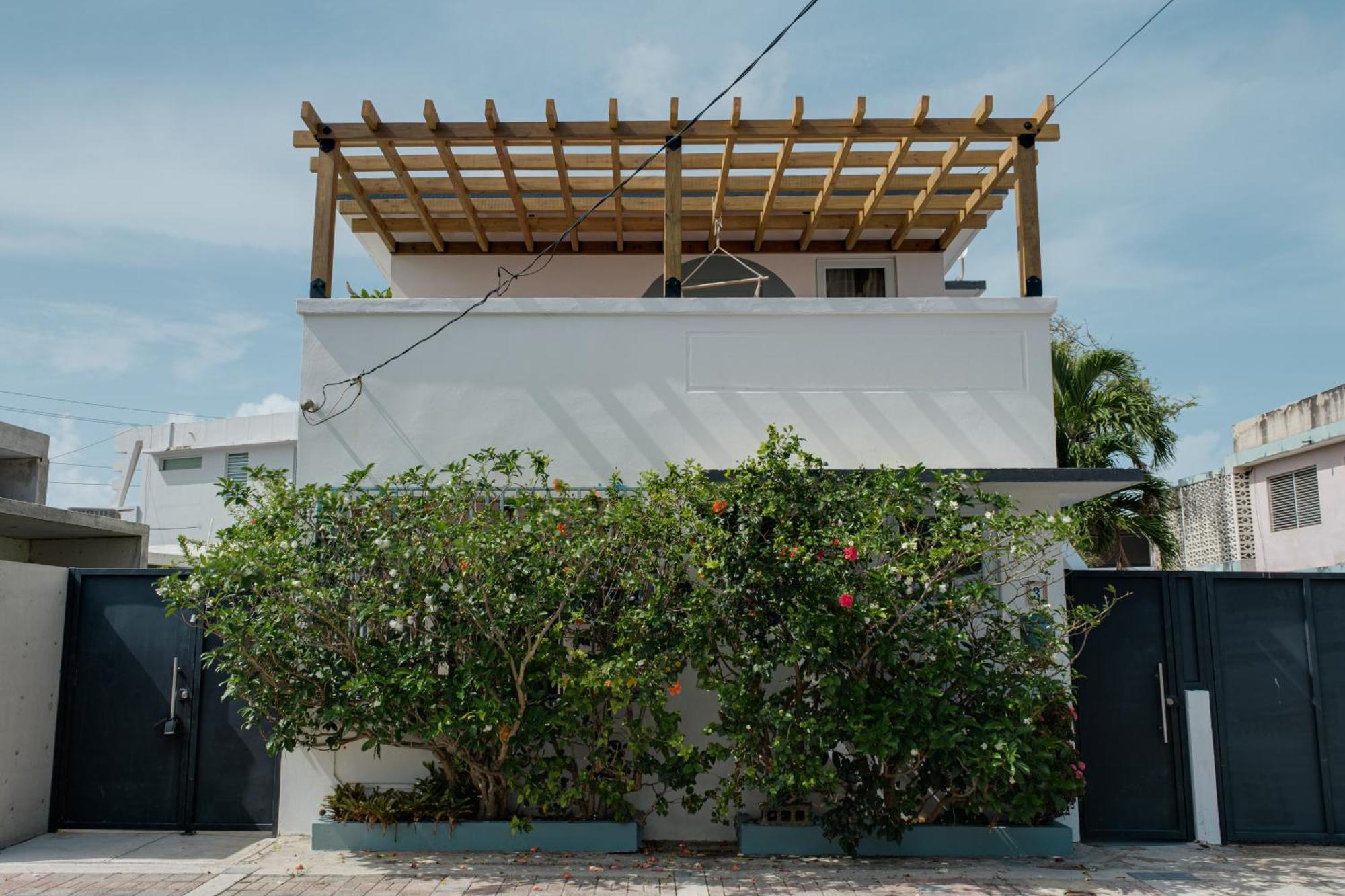 Sonsolea Hotel Luquillo Exterior photo